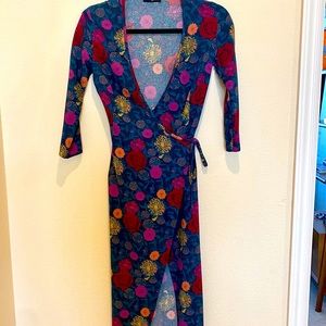 American Apparel Floral Wrap MIDI dress